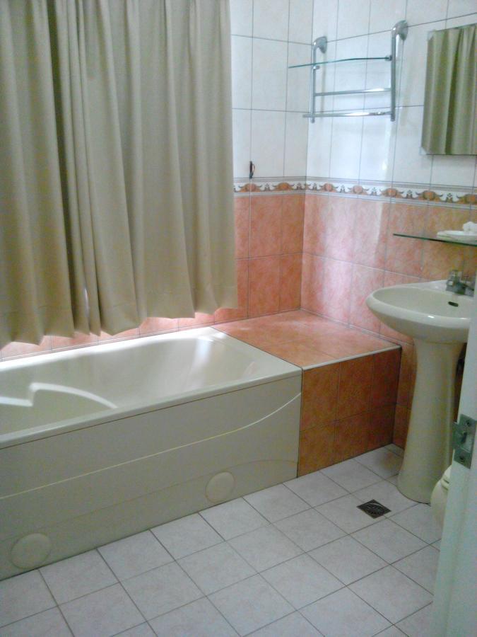 Lohas Gallery Long Stay Hostel Shiding Exteriér fotografie